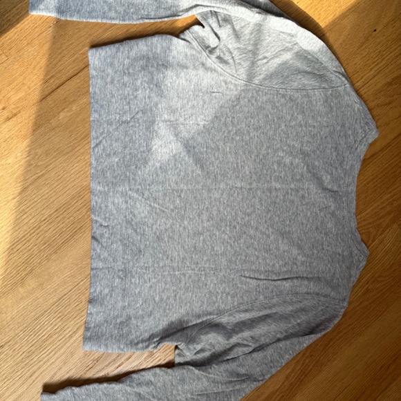 Women’s GAP pullover cropped sweatshirt grey medium - Picture 4 of 4